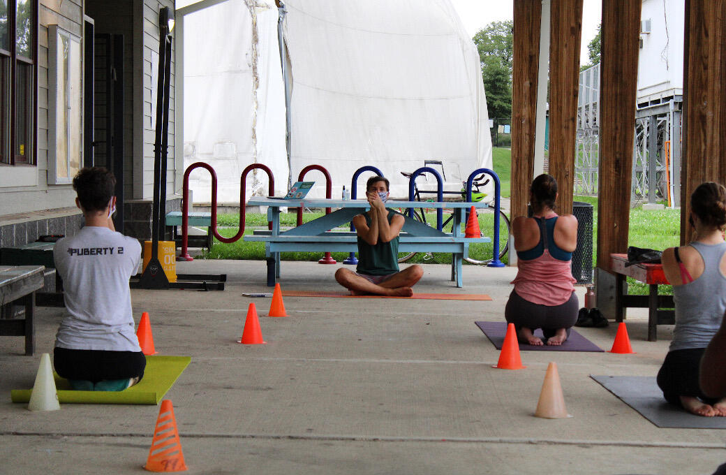 Daniel Lee Yoga - Contact Me